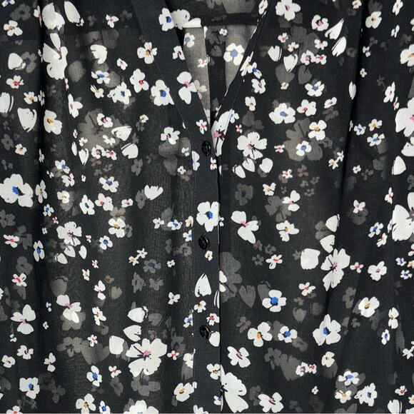 Cabi Delight Blouse Sheer Long sleeve Button Up Women's Small #6079 Black/White - Picture 10 of 16